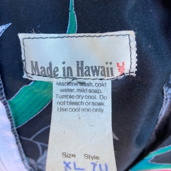 Vtg Made in Hawaii Black Multi Floral MuuMuu Ruffle Hem Midi Dress Women's L/XL - Picture 7 of 7